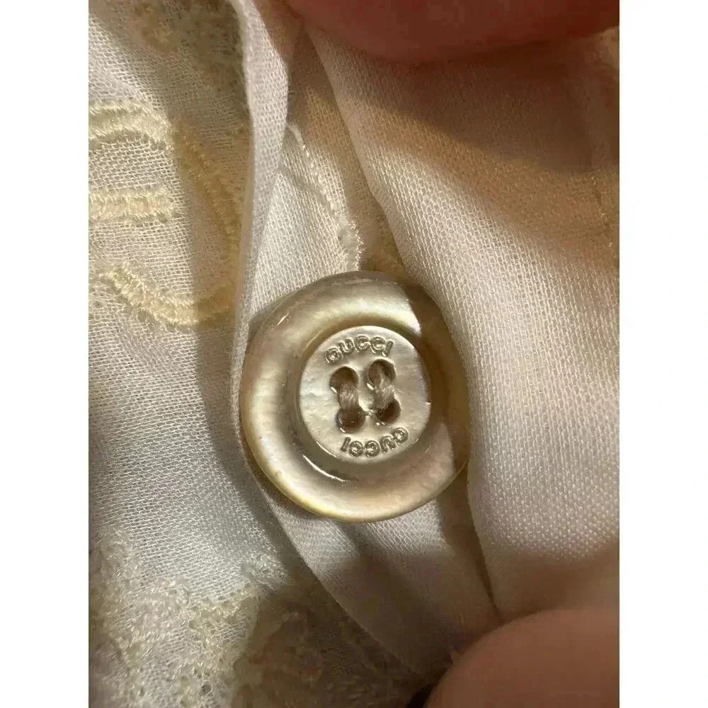 EUC Gucci Linen Embroidered Ivory Shorts $1,440 - Picture 5 of 11